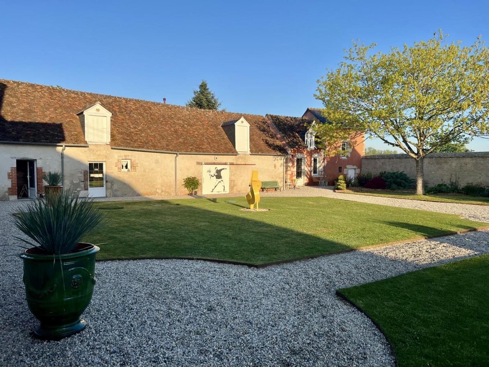Le Clos Des Chateaux Chitenay Екстериор снимка